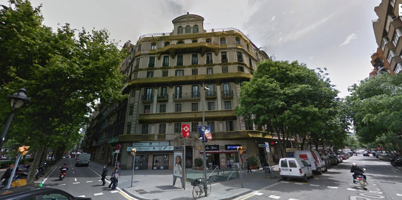 Rocafort Sdb Барселона Экстерьер фото